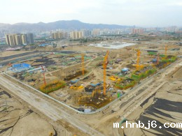 兰州恒大山水城项目D、E地块土石方工程施工