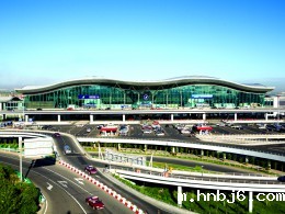 乌鲁木齐国际机场T3航站楼A指廊南侧新建停机坪工程